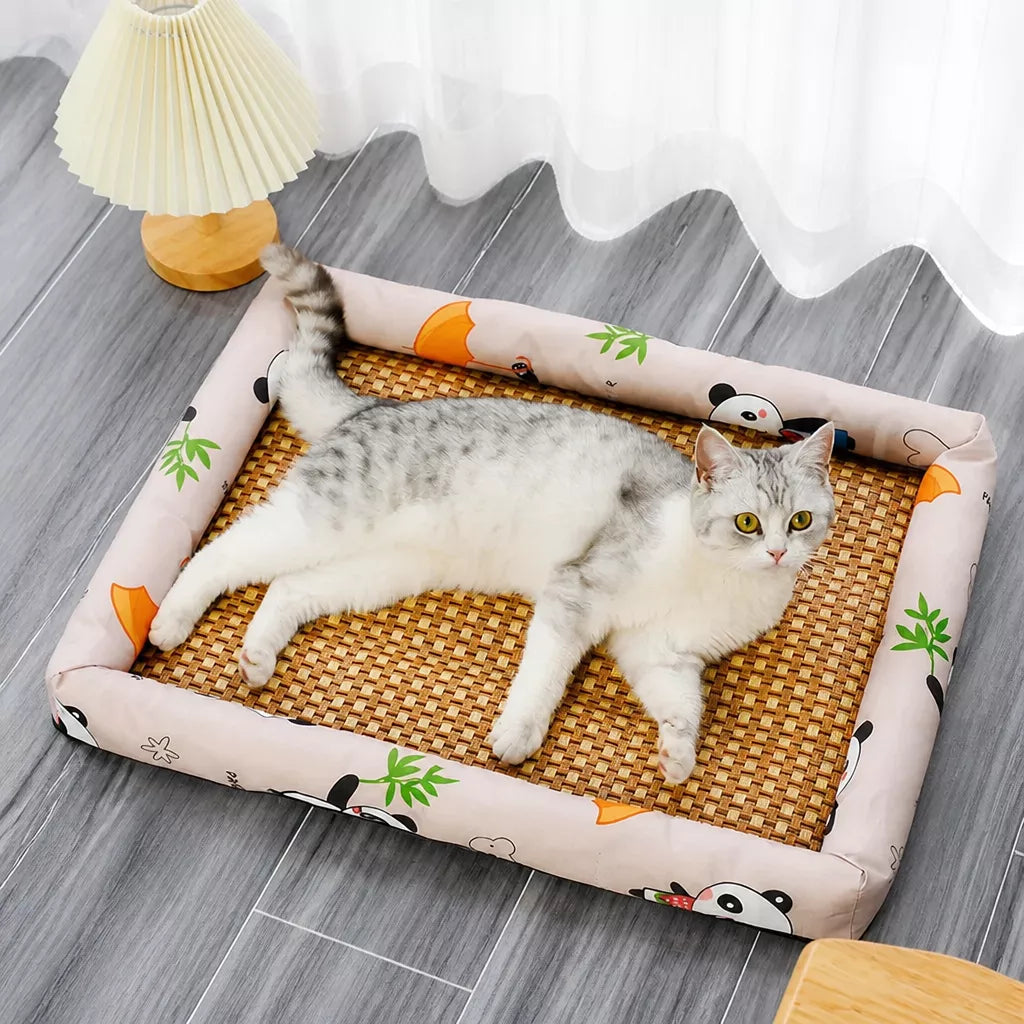 All-Season Pet Bed for Cats and Dogs