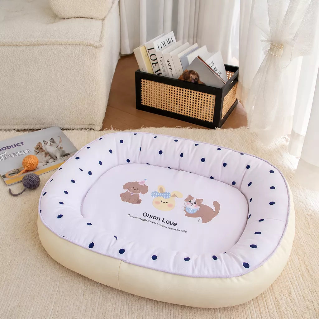 All-Season Washable Pet Bed for Small Dogs & Cats