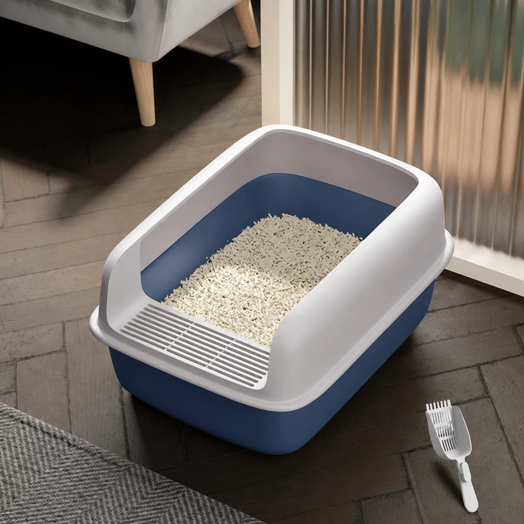 Enclosed Cat Litter Box with Scoop