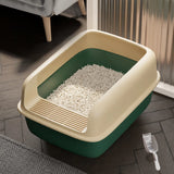 Enclosed Cat Litter Box with Scoop