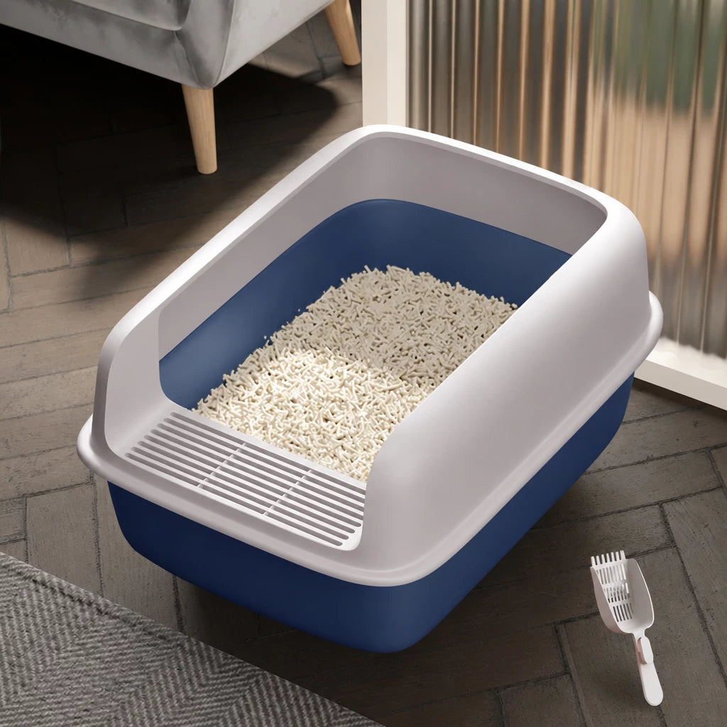 Enclosed Cat Litter Box with Scoop