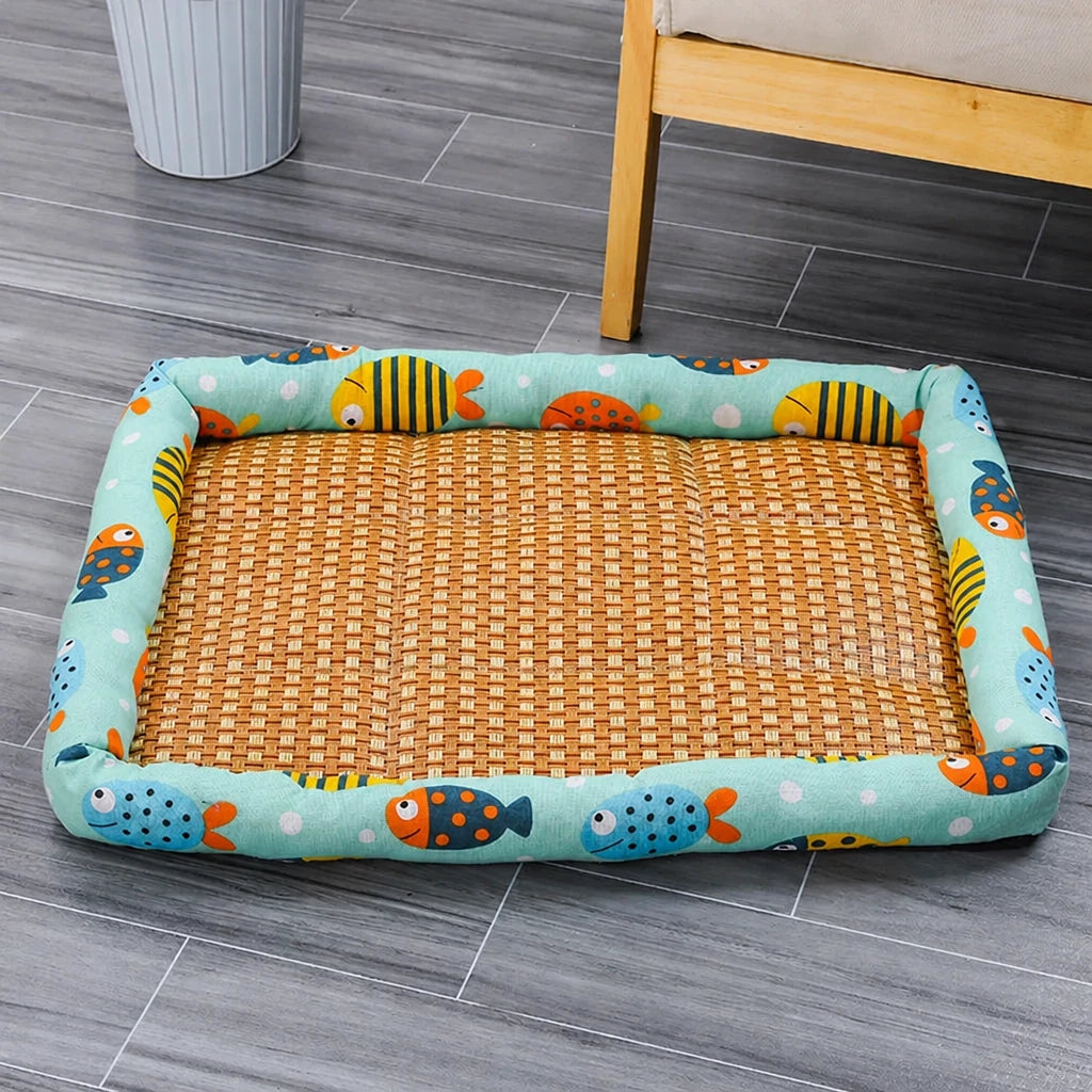 All-Season Pet Bed for Cats and Dogs