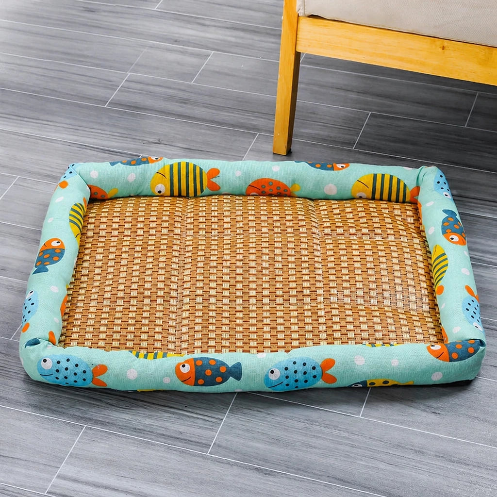 All-Season Pet Bed for Cats and Dogs