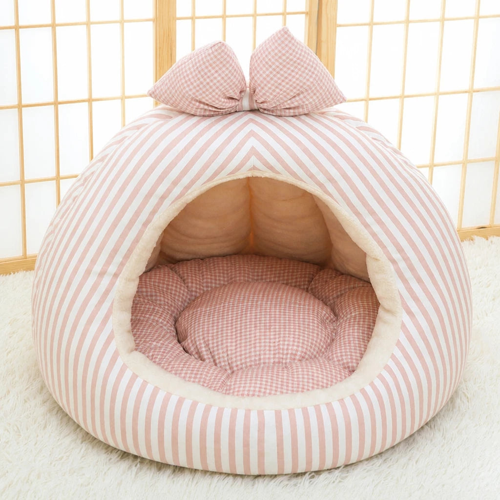 Covered Tent-Style Pet Bed for Cats and Puppies