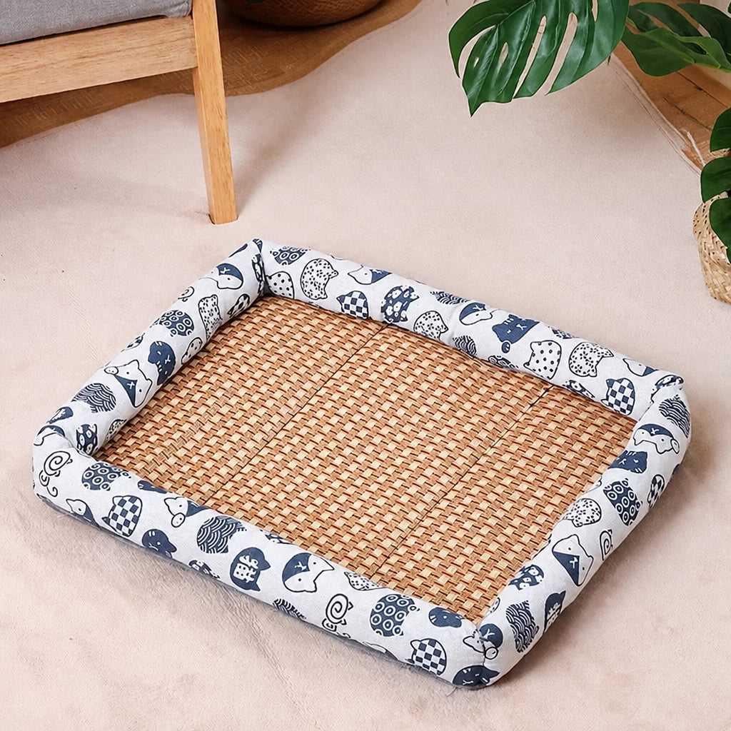 Year-Round Woven Pet Bed Mat for Dogs & Cats