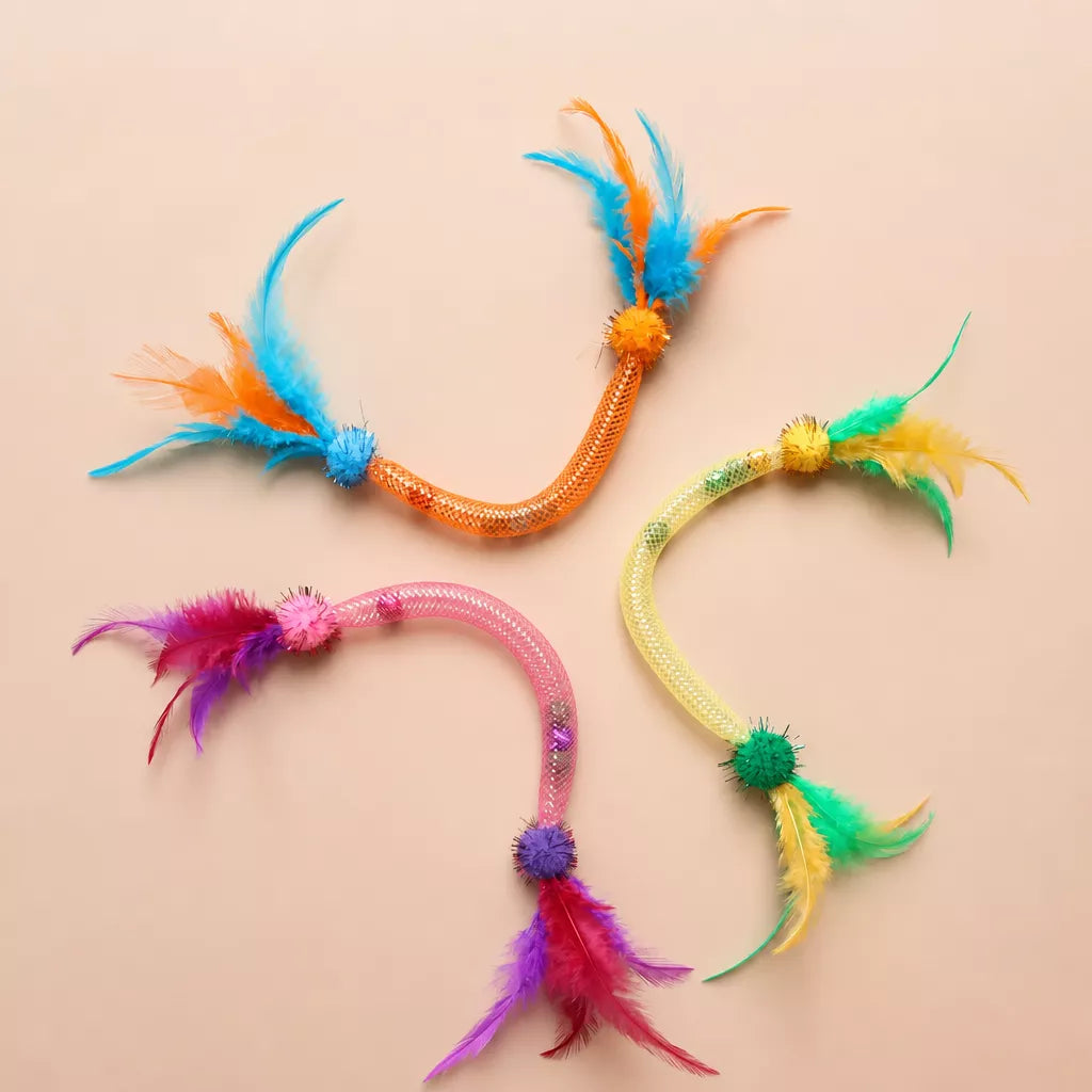 Cat Feather Teaser Toy with Stretchy Cotton Rope