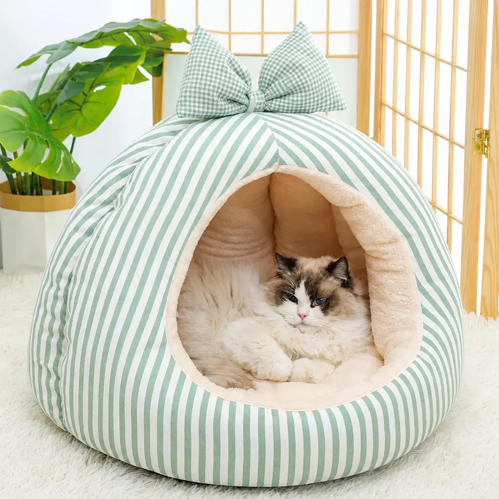 Covered Tent-Style Pet Bed for Cats and Puppies