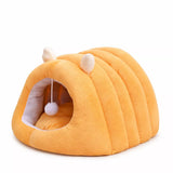 Semi-Enclosed Winter Cat Bed with Slipper-Style Tunnel