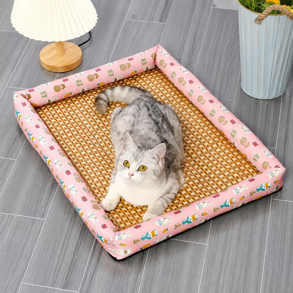 All-Season Pet Bed for Cats and Dogs