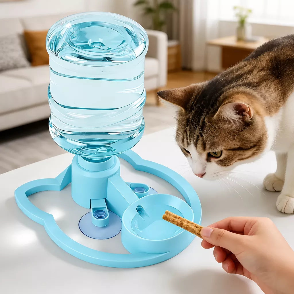 Portable Pet Water Bottle Dispenser