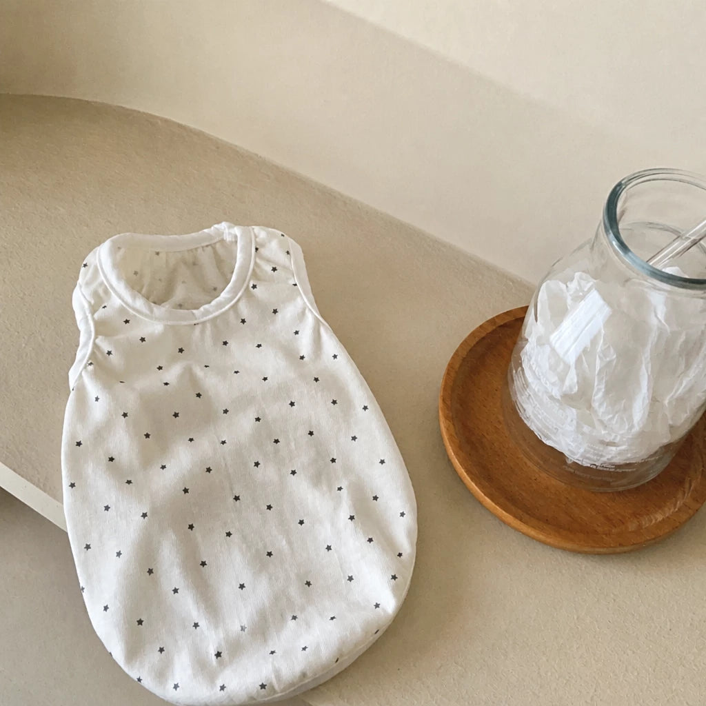 Lightweight Star-Print Sleeveless Pet Shirt for Dogs and Cats
