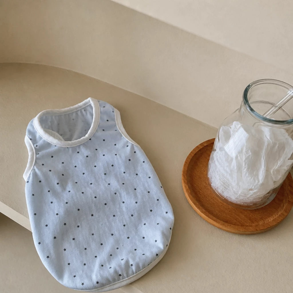 Lightweight Star-Print Sleeveless Pet Shirt for Dogs and Cats
