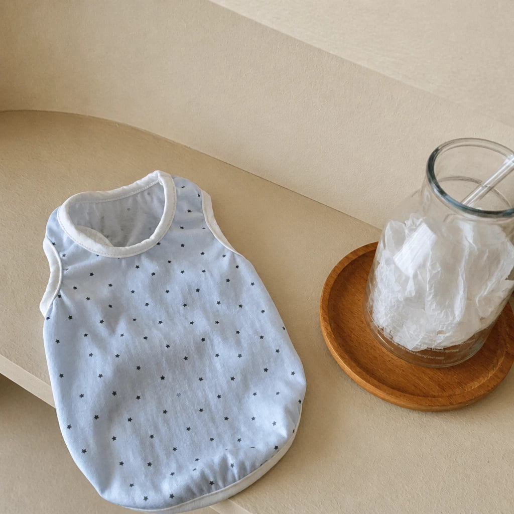 Lightweight Star-Print Sleeveless Pet Shirt for Dogs and Cats