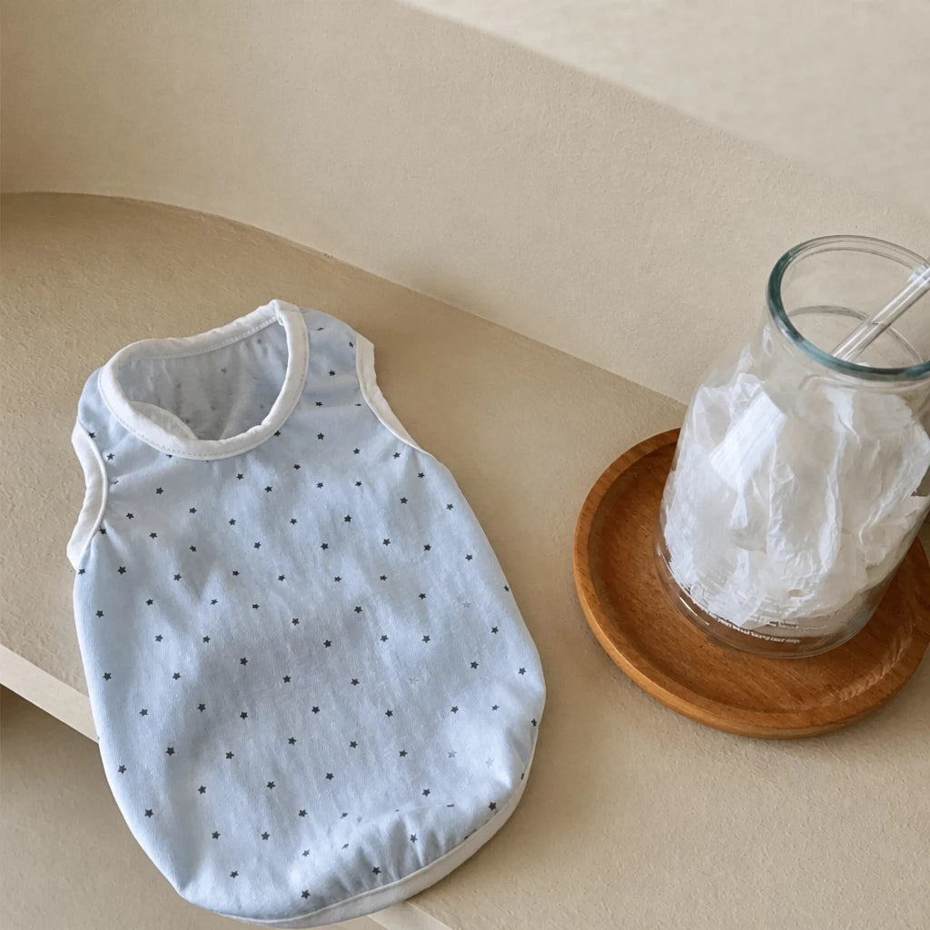 Lightweight Star-Print Sleeveless Pet Shirt for Dogs and Cats