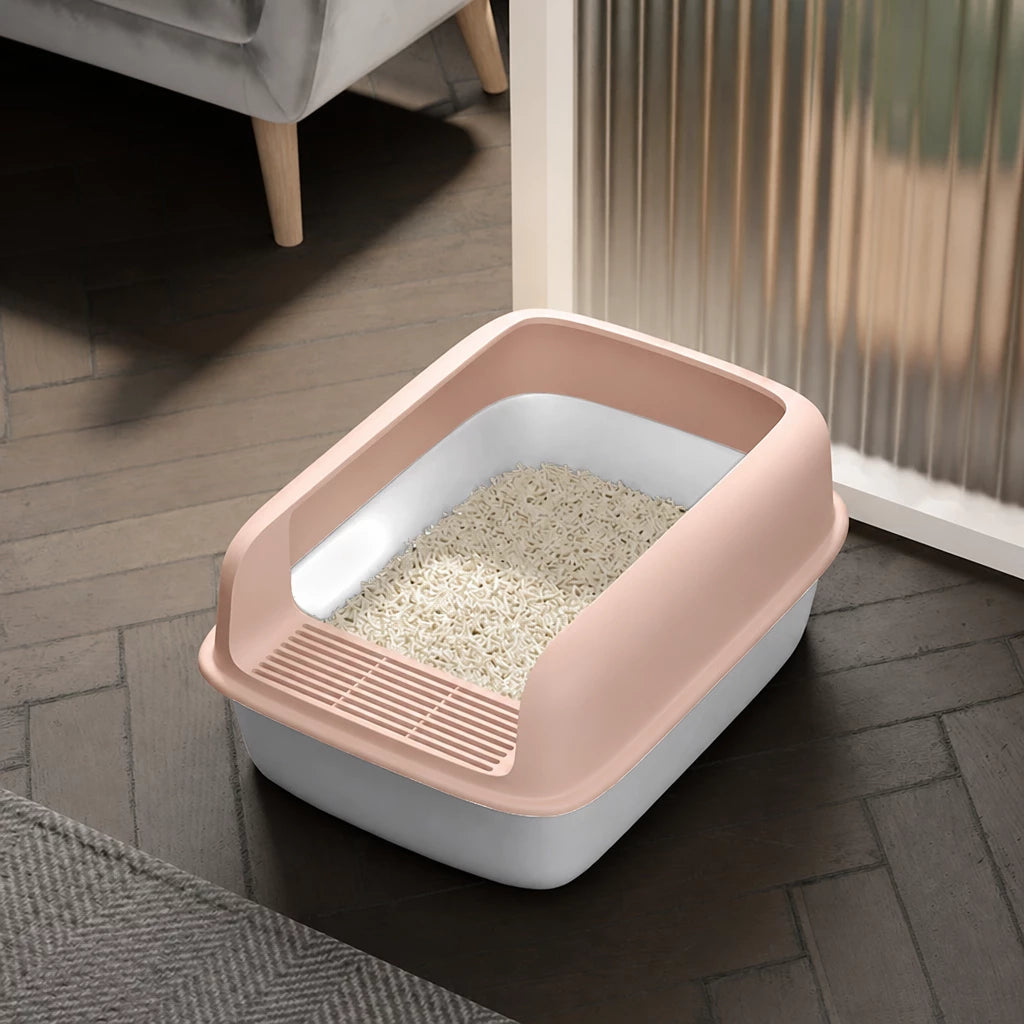 Enclosed Cat Litter Box with Scoop