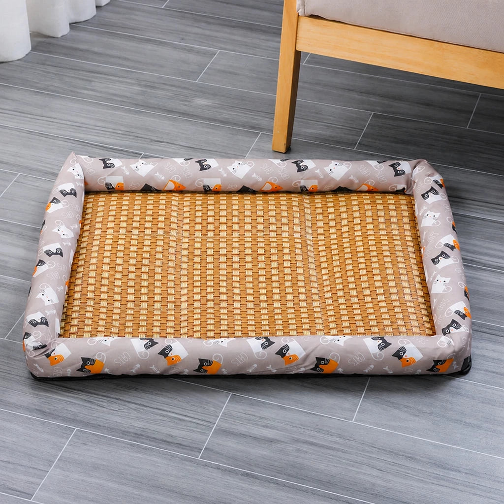 All-Season Pet Bed for Cats and Dogs