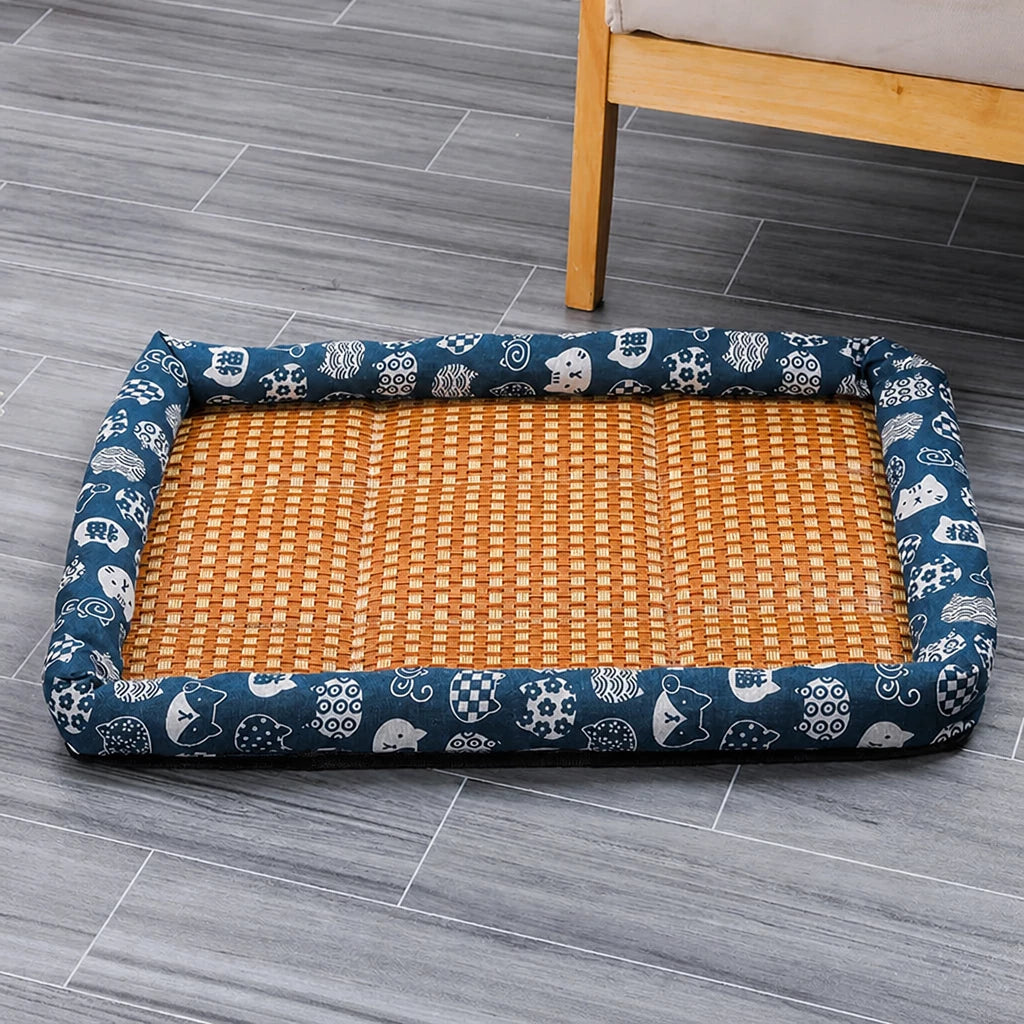 All-Season Pet Bed for Cats and Dogs