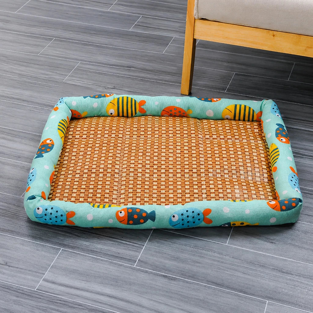All-Season Pet Bed for Cats and Dogs