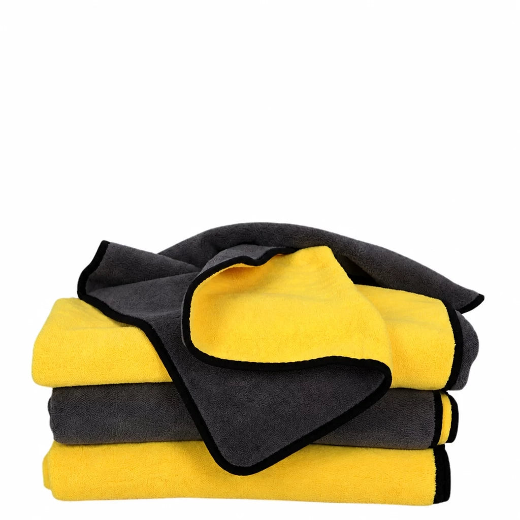 Quick-Dry Pet Bath Towel for Dogs and Cats