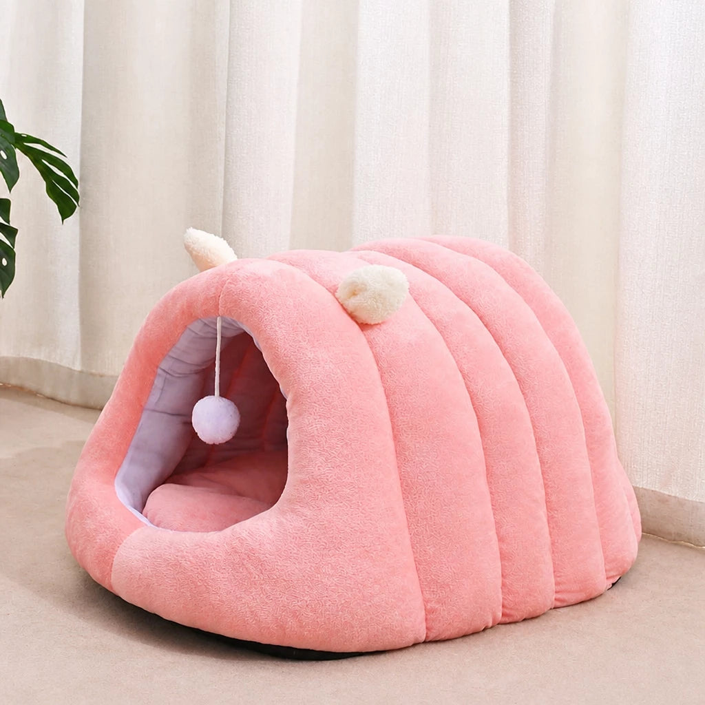 Semi-Enclosed Winter Cat Bed with Slipper-Style Tunnel