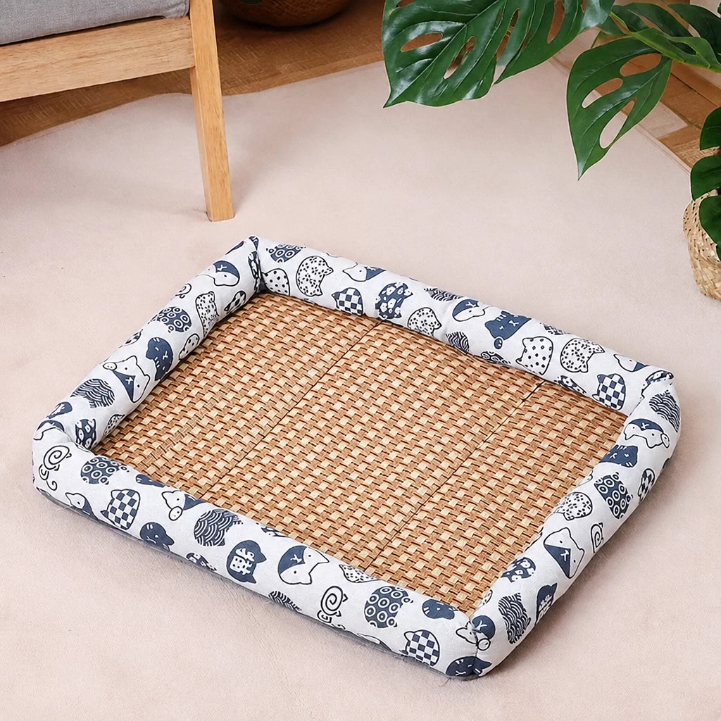 Year-Round Woven Pet Bed Mat for Dogs & Cats