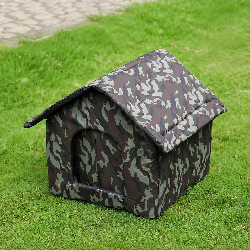 Enclosed Outdoor Pet Shelter for Cats and Dogs