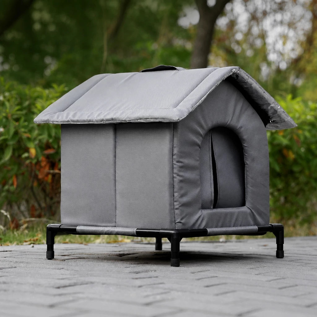 Enclosed Outdoor Pet Shelter for Cats and Dogs