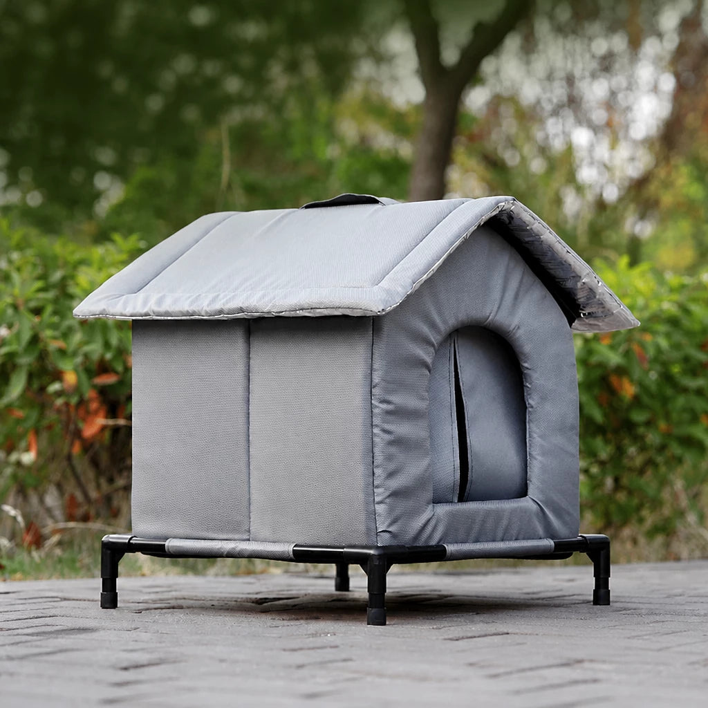 Enclosed Outdoor Pet Shelter for Cats and Dogs
