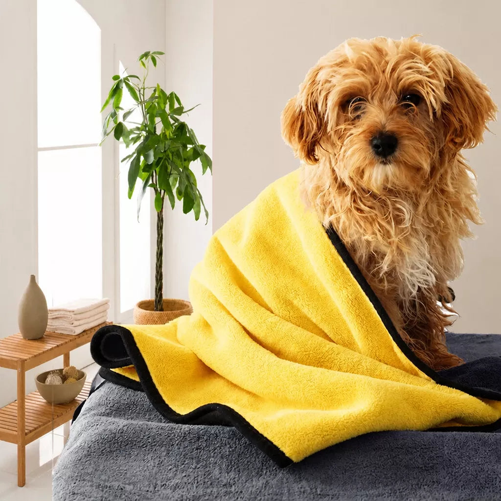 Quick-Dry Pet Bath Towel for Dogs and Cats