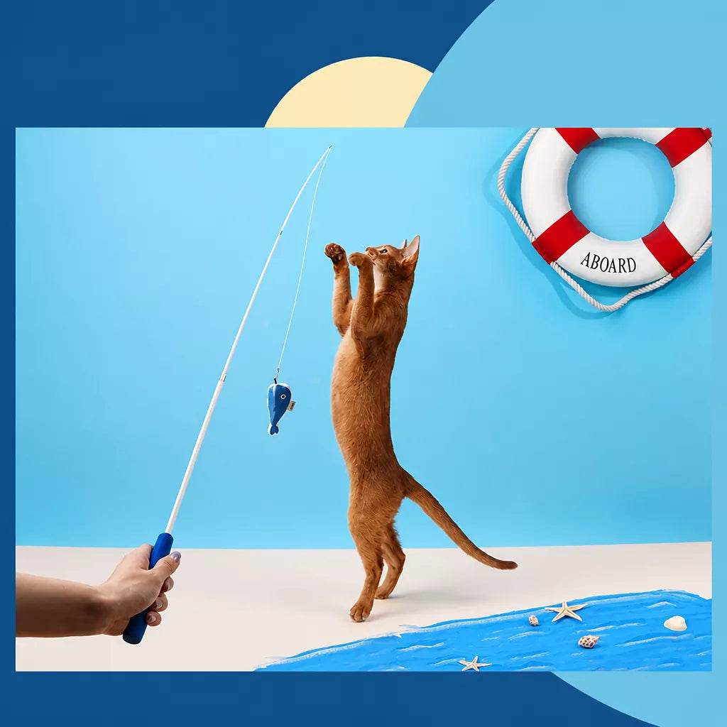 Retractable Cat Wand Toy with Fish-Shaped Teaser