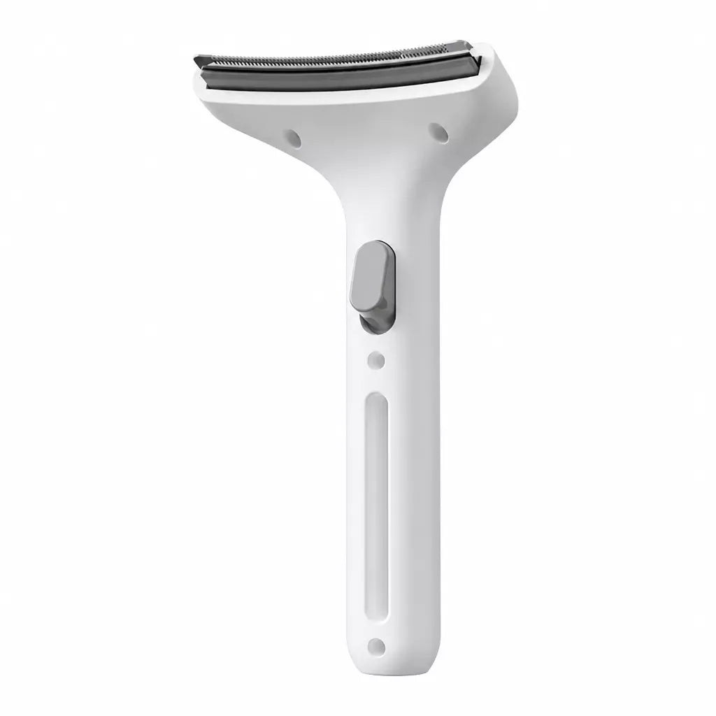 Curved-Tooth Thinning Comb for Cats and Dogs