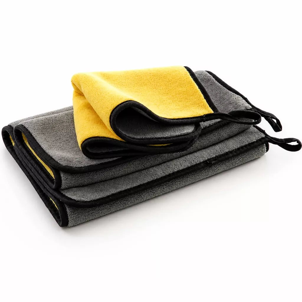 Quick-Dry Pet Bath Towel for Dogs and Cats